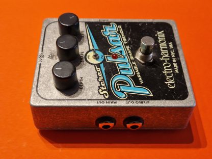 electro-harmonic Stereo Pulsar tremolo effects pedal left side