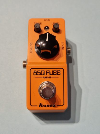 Ibanez 850 Fuzz Mini fuzz effects pedal
