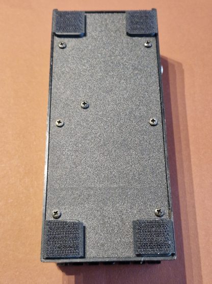 BOSS FV-60 volume pedal bottom side