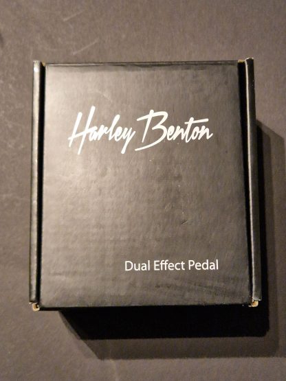 Harley Benton Bass Camp chorus and filter effects pedal box
