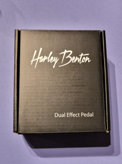 Harley Benton Binary distortion and noisegate effects pedal box