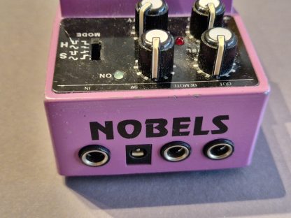 Nobels TR-X Tremolo effects pedal top side