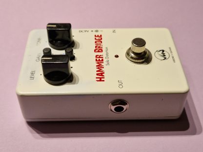 VGS Hammer Bridge Solo Distortion effects pedal left side
