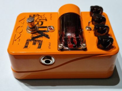 VOX Trike Fuzz effects pedal right side