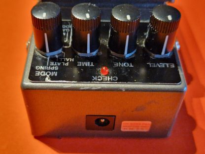 BOSS RV-5 Digital Reverb effects pedal top side