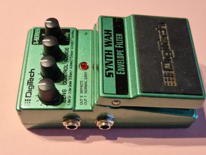 DigiTech Synth Wah Envelope Filter effects pedal left side