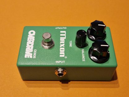 Maxon OD808 overdrive effects pedal right side
